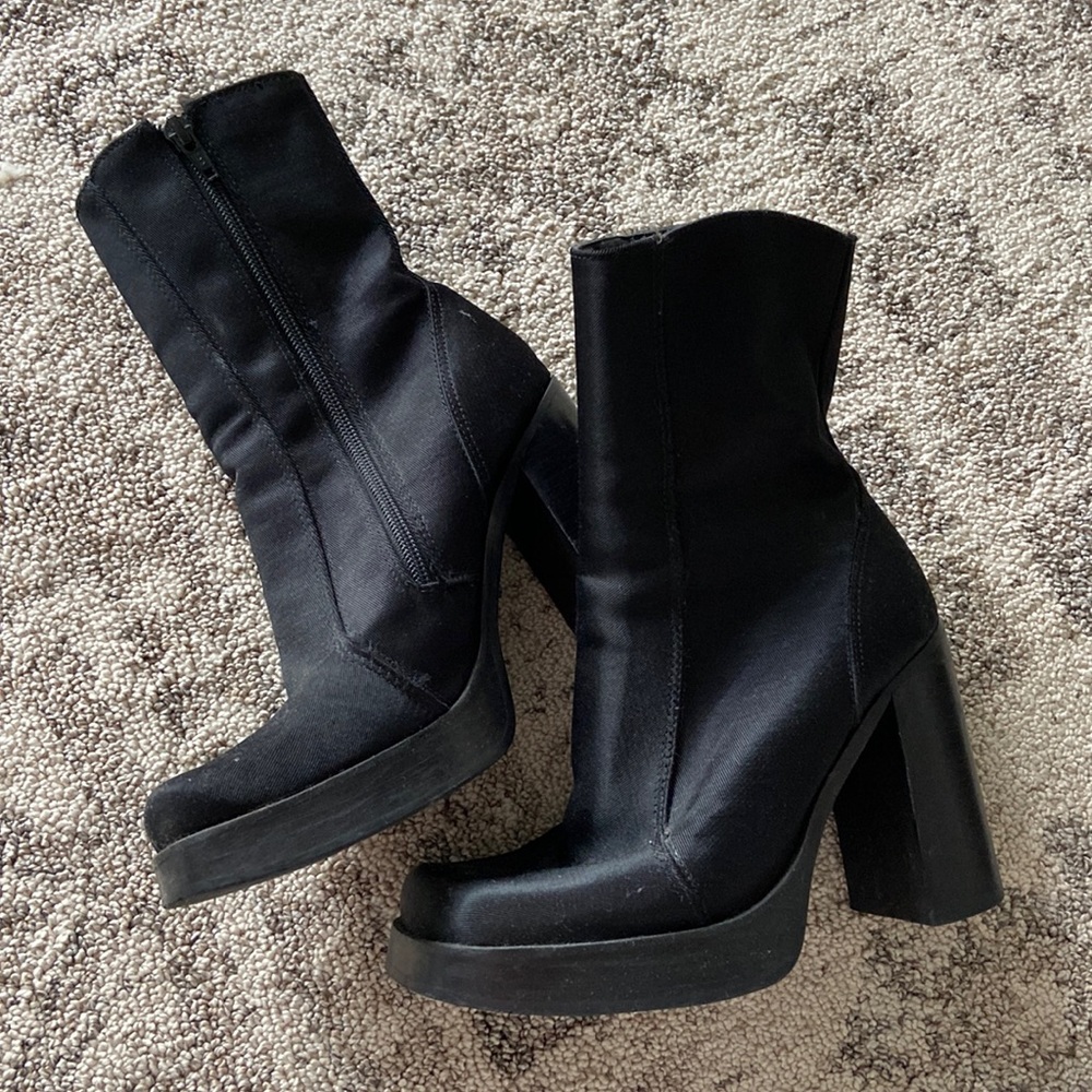 Vintage black boots